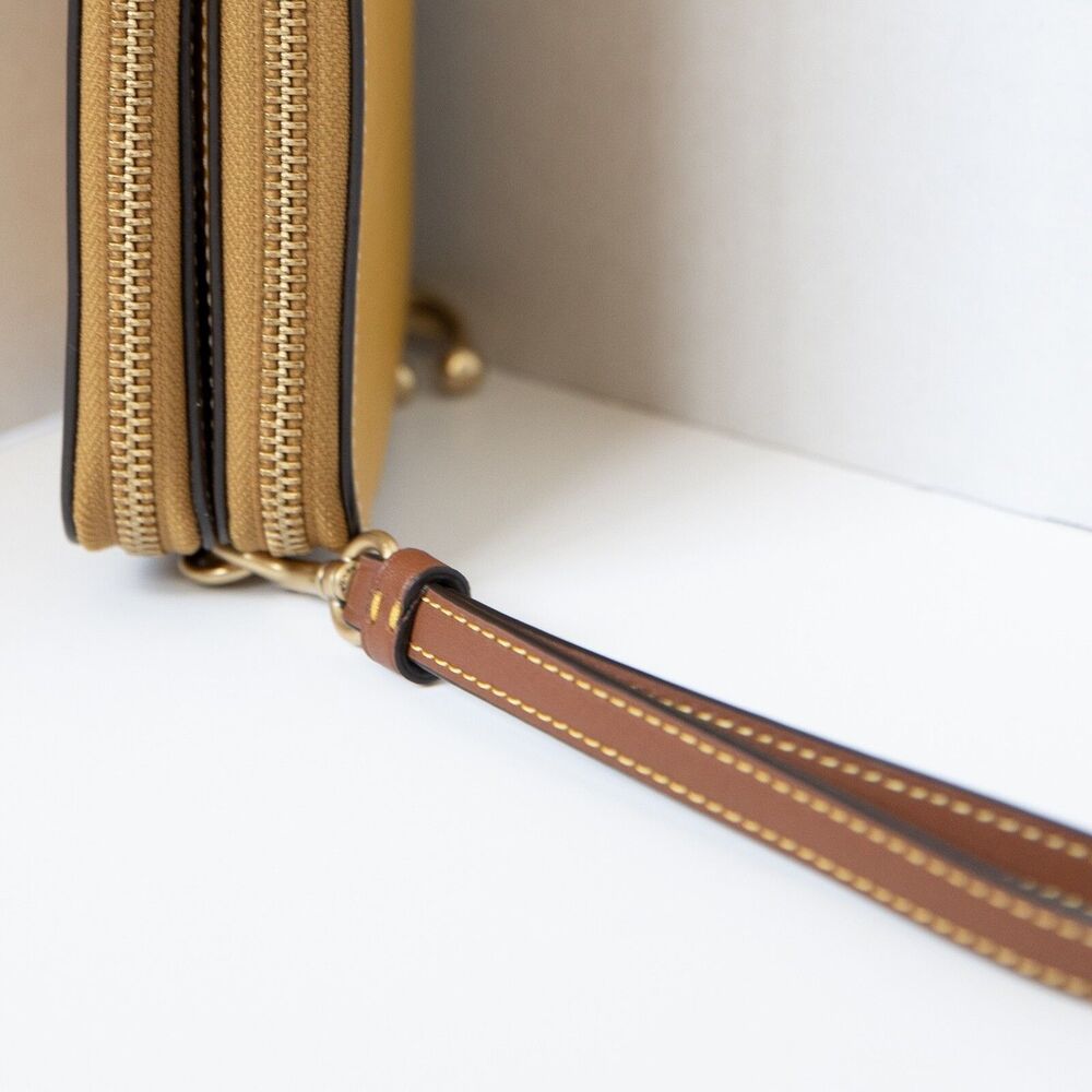 ❌SOLD Coach Coachies Winkie Kira Crossbody Bag Limited CC505 B4LQT Mint RARE - Picture 14 of 16